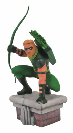 Green Arrow PVC Figure_DC Gallery